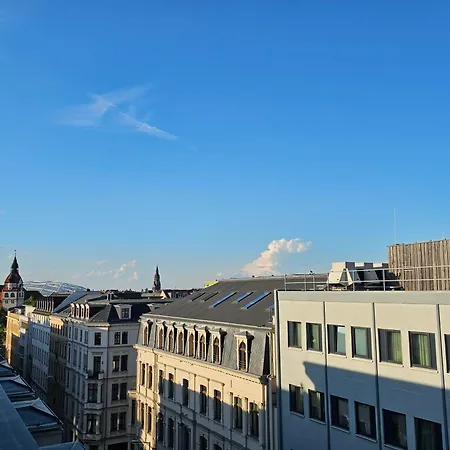 Ueber Den Daechern Leipzigs - Hochwertiges Mit Dachterrasse Im Zentrum Leipzigs * לייפציג
