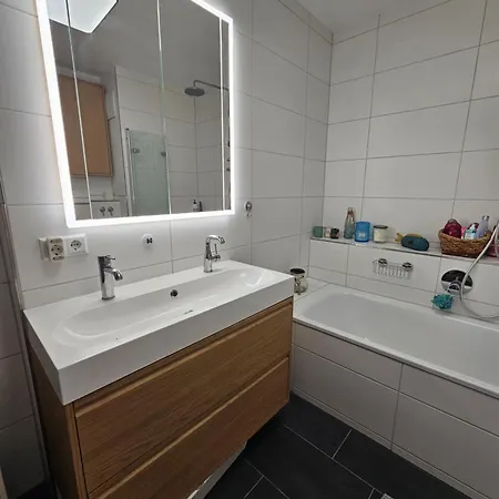 Ueber Den Daechern Leipzigs - Hochwertiges Mit Dachterrasse Im Zentrum Leipzigs Apartment *