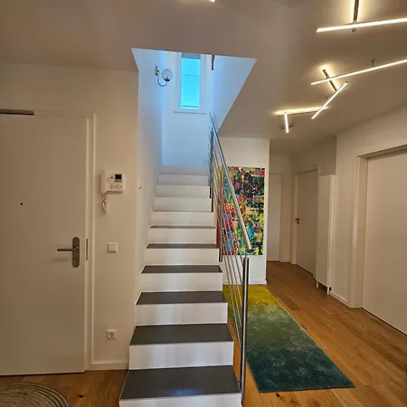 Apartamento Ueber Den Daechern Leipzigs - Hochwertiges Mit Dachterrasse Im Zentrum Leipzigs
